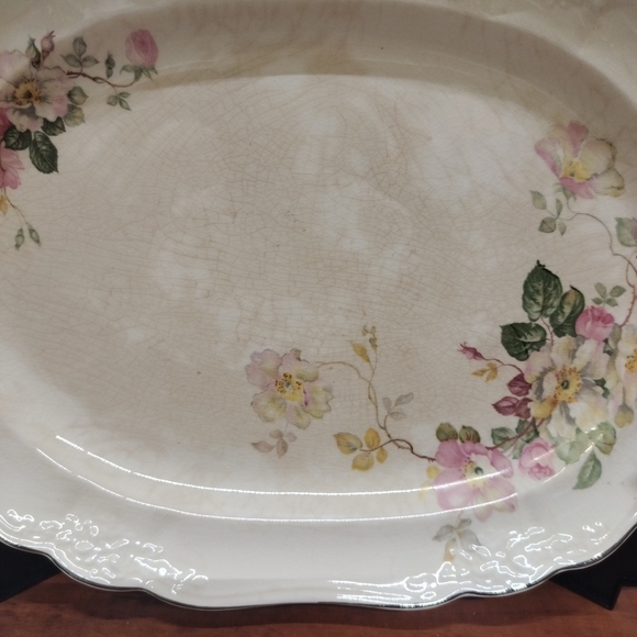 Vtg Taylor Smith Taylor Wild Briar Rose PLATTER 13